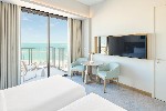 Pokoj Deluxe, výhled na moře s balkonem