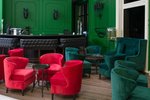 Lobby bar
