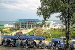 Bulharsko, Varna, Svatý Konstantin - DOLPHIN MARINA - Zázemí hotelu - turistický vláček