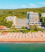 Hotel s pláží