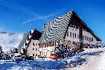 Hotel v zimě 