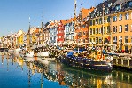 Pestrobarevný přístav Nyhavn
