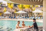 Swim Up bar