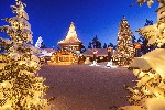 Vánoční osvětlení ve vesničce Santa Clause, Rovaniemi