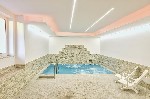 Vnitřní  termální bazén