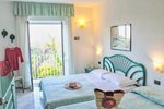 Třílůžkový pokoj balkon nebo terasa