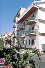 Hotel Da Peppe   Letojanni (1)