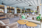 Coral bar