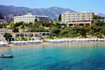 Hotel a pláž