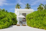 Grand beach villa s bazénem