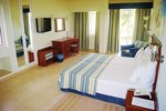 Portugalsko, Algarve, Carvoeiro - Hotel Baia Cristal - pokoj