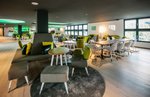 Lobby bar