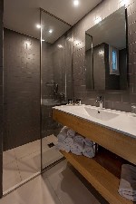 Dvoulůžkový pokoj - koupelna