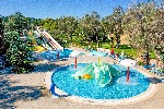 Tobogán a splash park