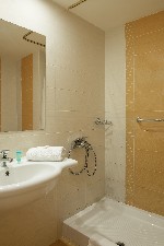 Dvoulůžkový pokoj - koupelna