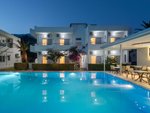Hotel s bazénem