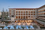 Hotel s bazénem