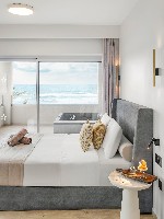 Suita s jacuzzi, výhled na moře