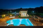 Hotel s bazénem