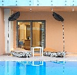 Suita se sdíleným bazénem