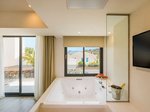 Suita Deluxe s vnitřní jacuzzi