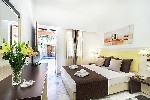 Řecko, Skopelos, Město Skopelos - Rigas Hotel - Double Room