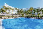 Hotel s bazénem