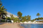 Hotel a pláž