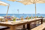 Beach club a restaurace