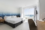 Dvoulůžkový pokoj, přímý výhled na moře