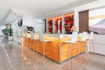 Lobby bar