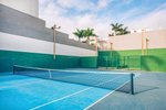 Tenis