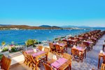 Restaurace na terase