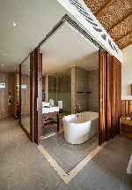 Dvoulůžkový pokoj Premium, koupelna