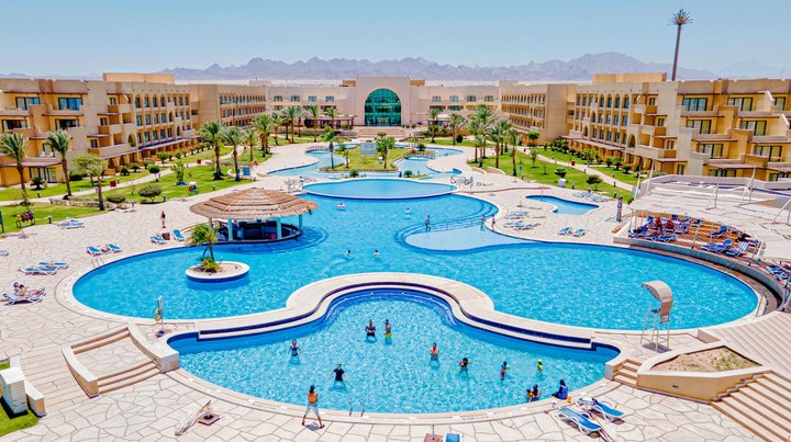 Hotel s bazénem