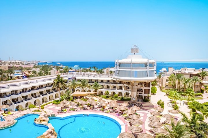 Hotel s bazénem