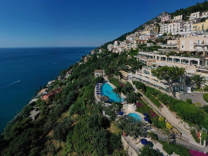 Hotel s výhledem na moře 