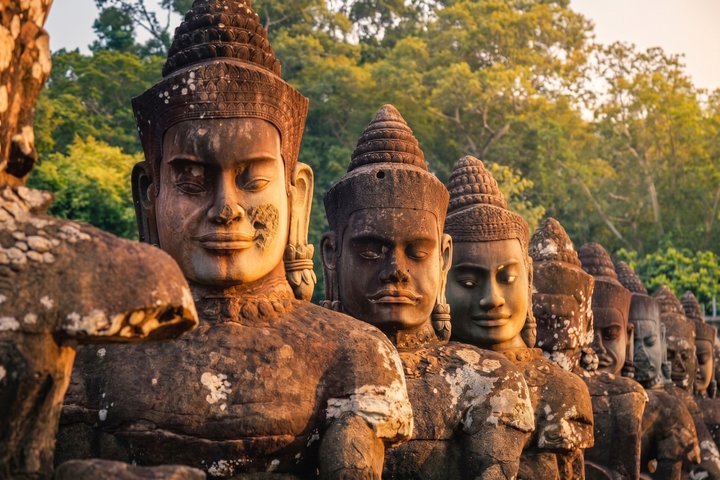 Phnom Penh + Siem Reap (Angkor Wat) + Novotel Sihanoukville – fotka 3