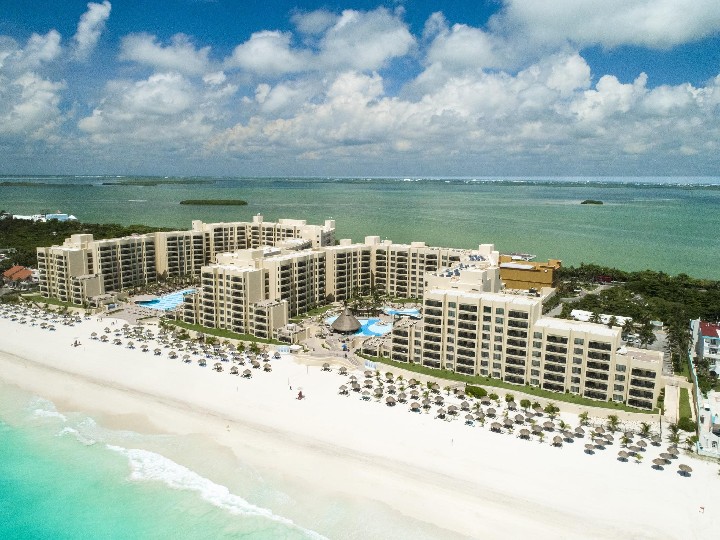 Letecký pohled na hotel 