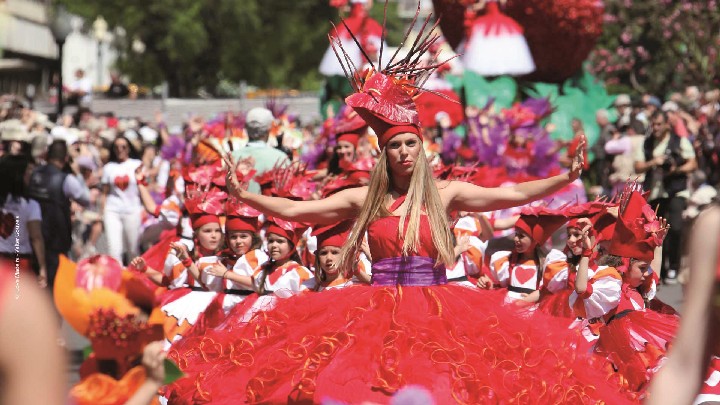 (Portugalsko, Madeira, Funchal) - Slavnosti květin na Madeiře II.