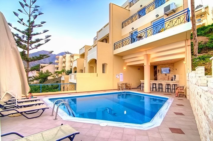 Hotel s bazénem