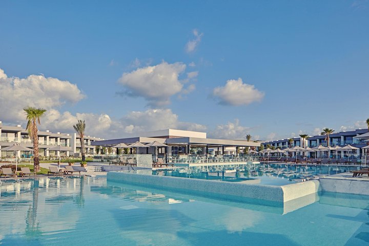 Hotel s bazénem