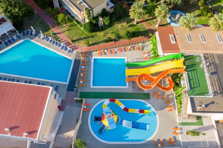 Vodní park - dron