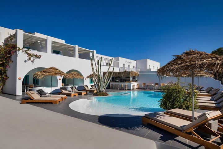 Hotel s bazénem