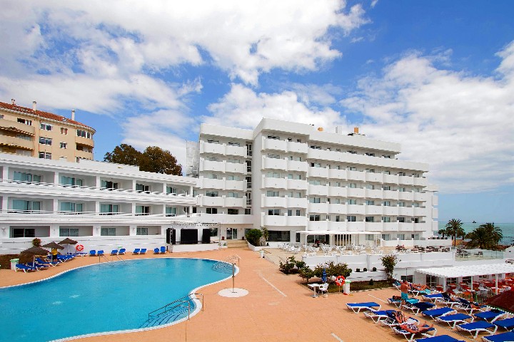 Hotel s bazénem 