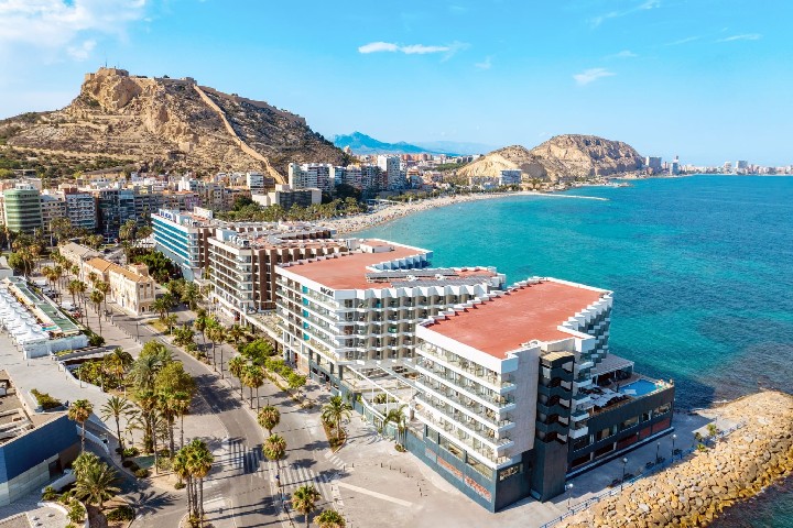 Celkový pohled na hotel