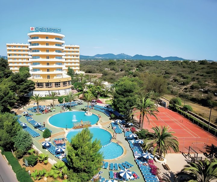 Hotel s bazénem