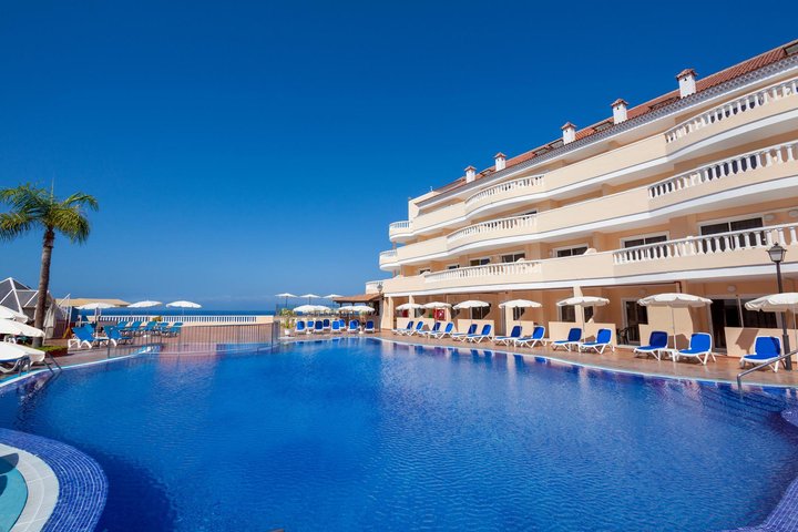 Hotel s bazénem 