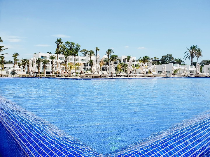 Les Orangers Garden Villa & Bungalows – fotka 2