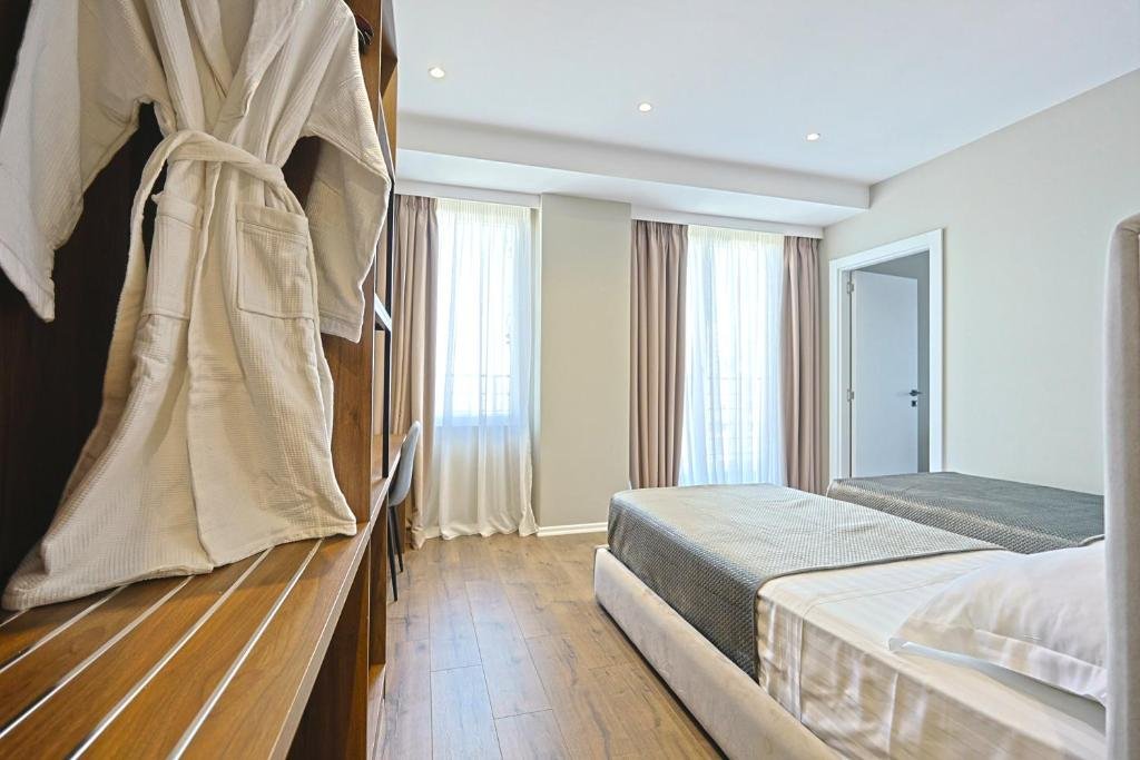 Ajsel Hotel